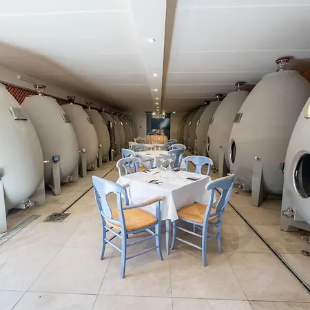 לינה וארוחת בוקר Chateau Catherine De Montgolfier - B&B Et Gites - Piscine - Domaine Viticole Bio Avec Degustation 3*