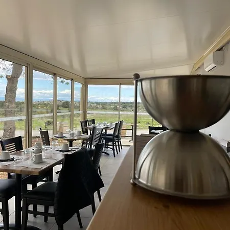 Domaine De La Ramade Couette-café Narbonne